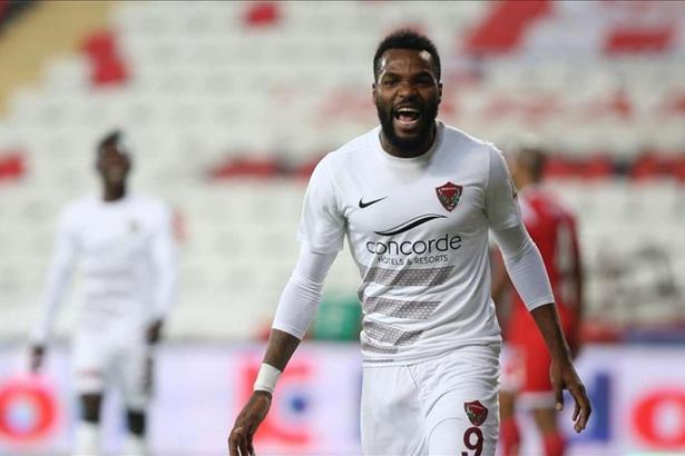 Boupendza'da son dakika! Flaş açıklama