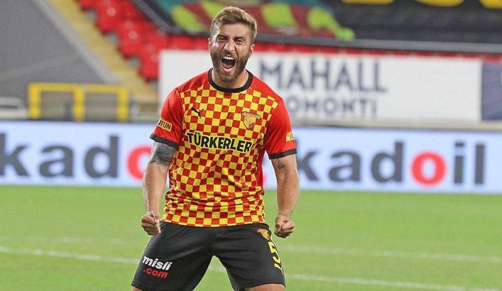 Alpaslan Öztürk Galatasaray'a hazırlanıyor