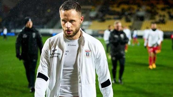 Casper Nielsen S.Prag'a gitti