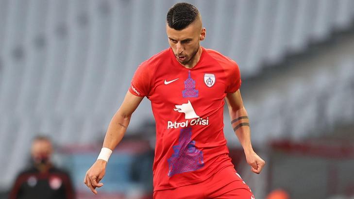 Altınordu'da Metehan Mimaroğlu'na talip çok