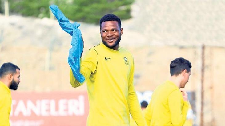 Yeni Malatyaspor Tetteh'İn bonservisini alıyor