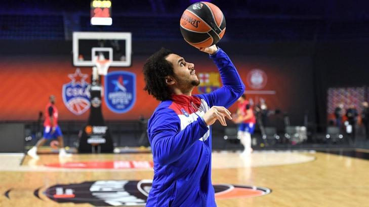 Shane Larkin: Kim daha kararlı, mücadeleci olursa o kazanacak