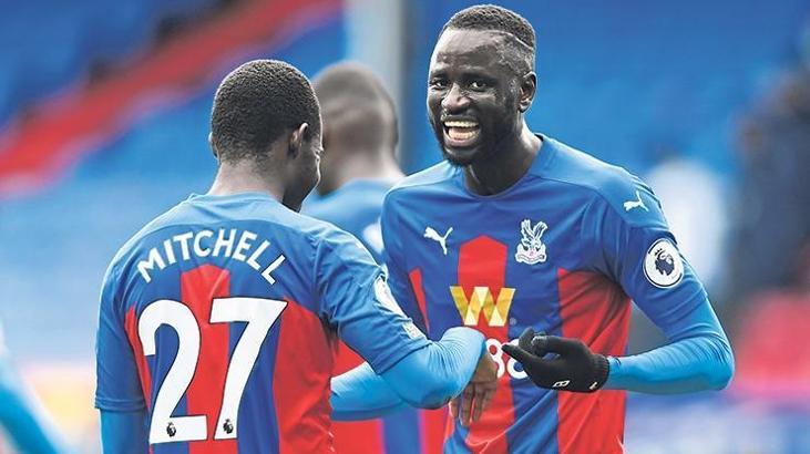 Galatasaray'da gündem Kouyate transferi