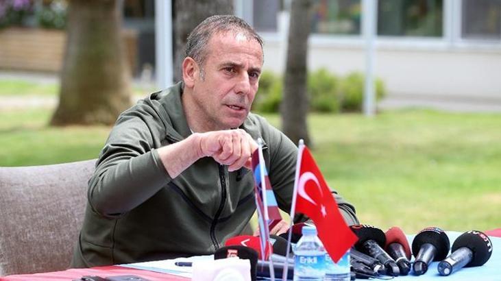 Trabzonspor U19 takımına Abdullah Avcı'dan tebrik