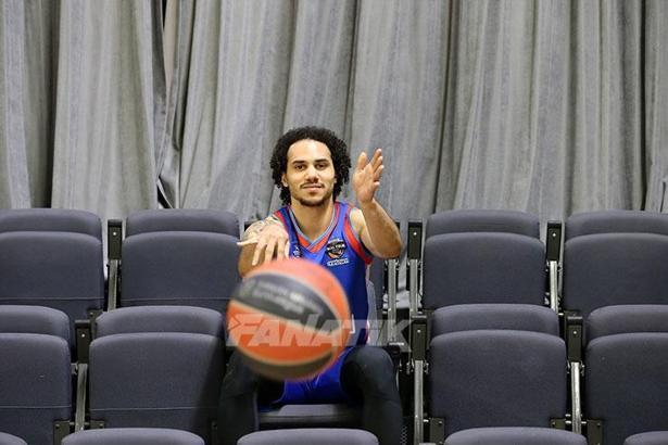 Shane Larkin: Ergin Ataman beni özgür bıraktı