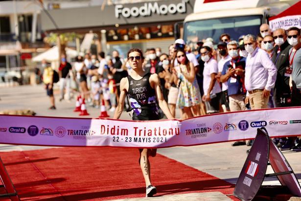 Bayram Yalçınkaya: Triatlon ailesi Didim'i çok sevdi