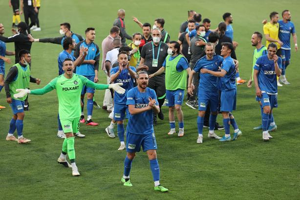 Özgür Ekmekçioğlu: Büyük Altay, Süper Lig'i hak eden bir takım