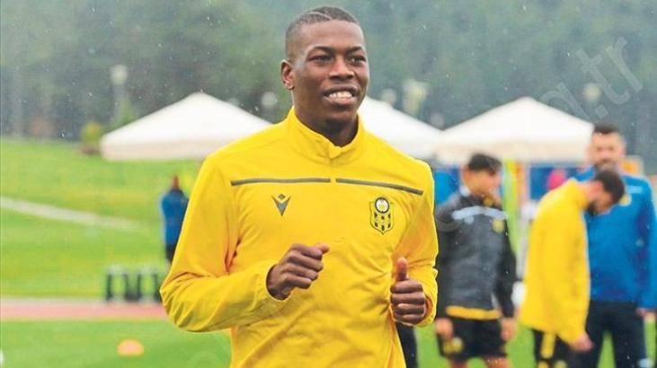 Hadebe için sıraya girdiler