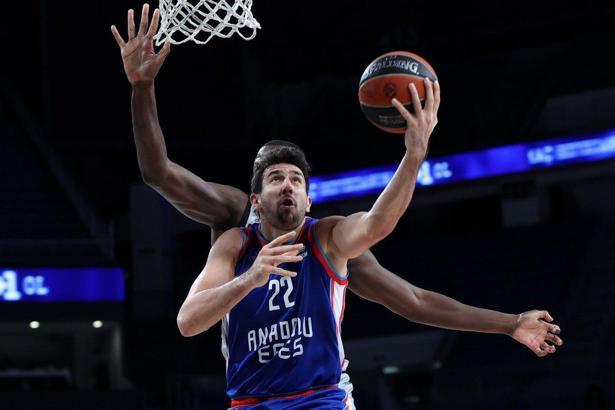 Turkish Airlines EuroLeague'de sezonun en iyi 5'i belirlendi