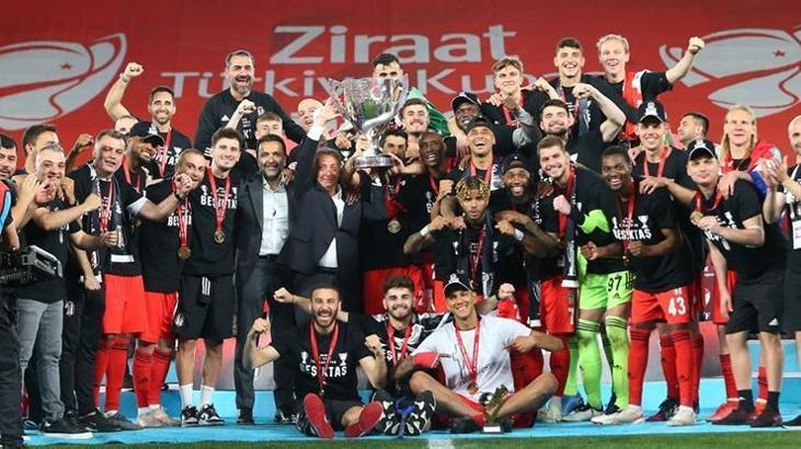 Beşiktaş Türkiye Kupası'nı kazandı Fenerbahçe UEFA Avrupa Ligi'ne gitti