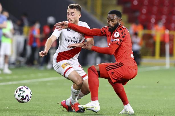 Antalyaspor - Beşiktaş finali | Sergen Yalçın'dan 2, Ersun Yanal'dan 9 değişiklik