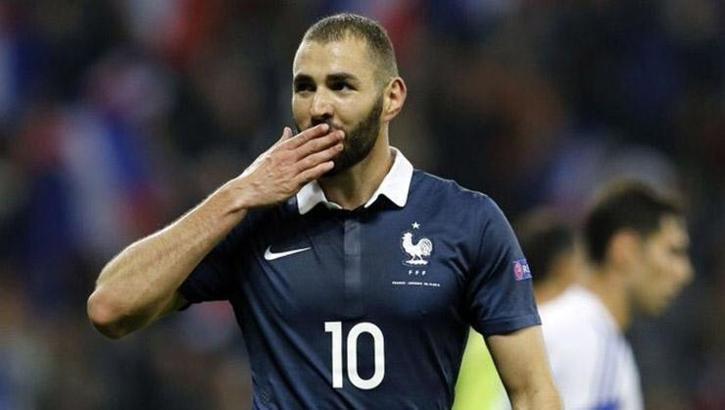 Fransa'da Benzema sürprizi