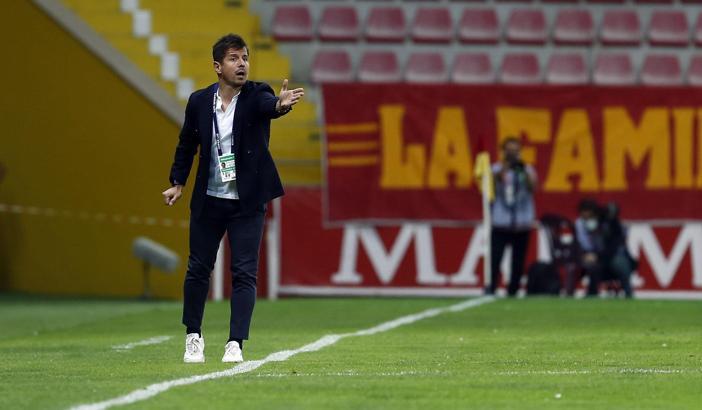 Emre Belözoğlu, Fenerbahçe'de devam edecek mi?