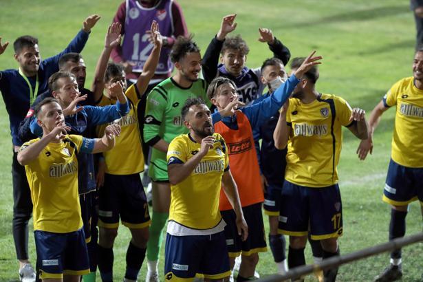 Bucaspor 1928 finale koşuyor