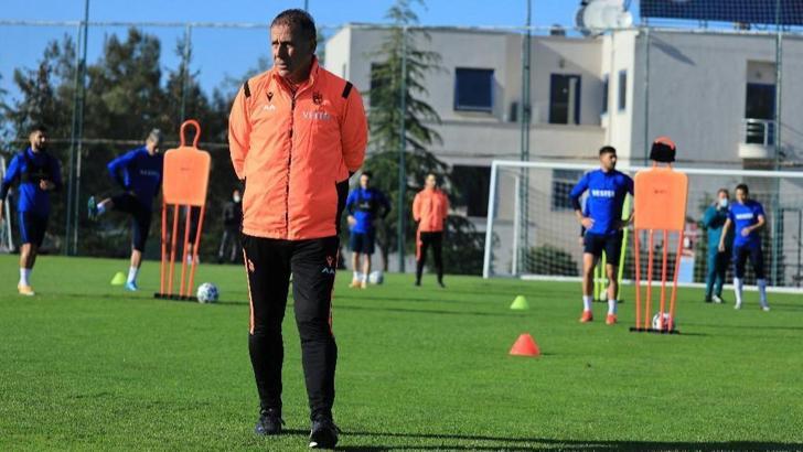 Trabzonspor'da Abdullah Avcı'dan Abdulkadir Parmak açıklaması