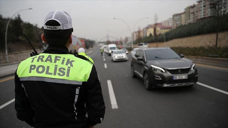 İstanbul'da bazı yollar maç nedeniyle trafiğe kapatılacak