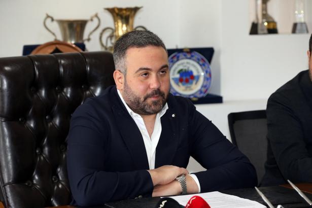 Özgür Ekmekçioğlu: İnşallah en güzel bayram şampiyonlukla tamamlamak olur
