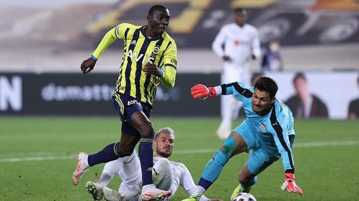 Papiss Cisse geç kaldı