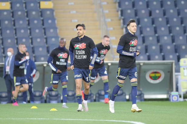 Fenerbahçe-Sivasspor maçında Filistin unutulmadı