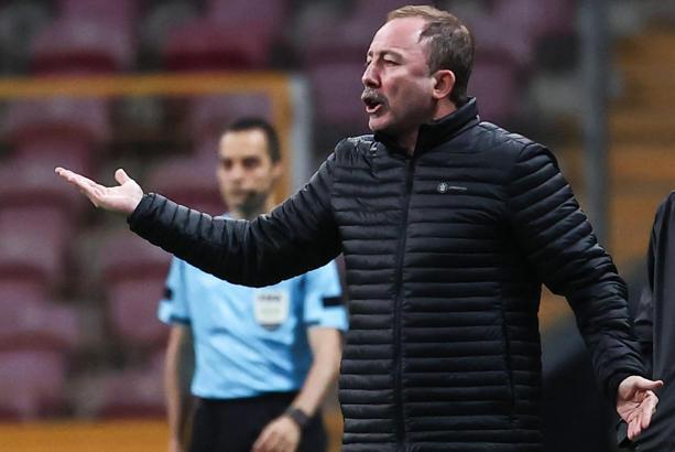 Sergen Yalçın: İki final maçımız var! Şampiyon olmak istiyoruz!