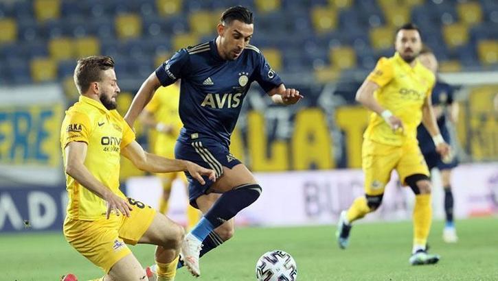 Fenerbahçe'de İrfan Can Kahveci cevabı sahada verdi!
