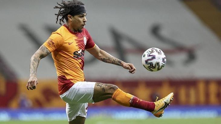 Galatasaray'da Yedlin bomba  gibi döndü