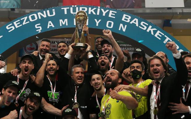 Denizli Basket Başantrenörü Zafer Aktaş: Emeklerimizin karşılığını aldık