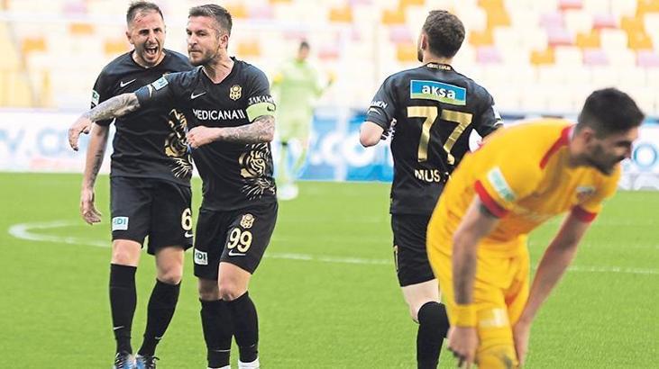 Yeni Malatyaspor'un kozu Adem Büyük