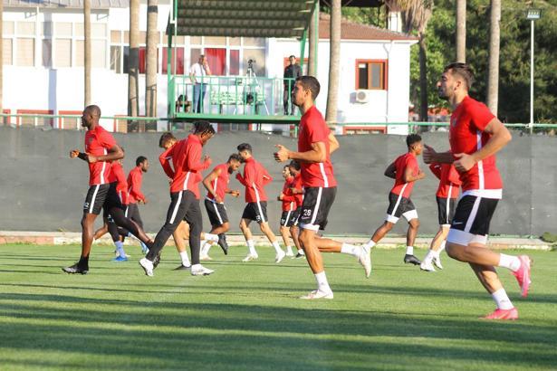 Hatayspor, Denizlispor maçının hazırlıklarını tamamladı