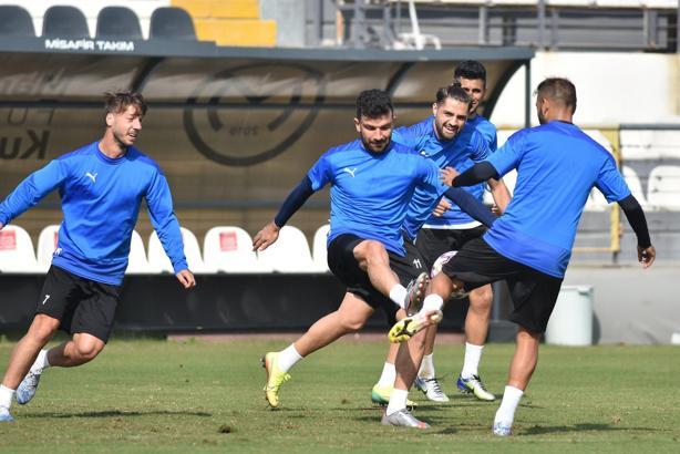 Manisa FK deplasmanlarda gol oldu yağdı