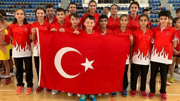 Badmintoncular Balkan birincisi