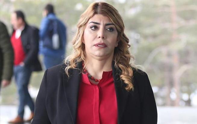 Berna Gözbaşı'ndan flaş itiraf: Fenerbahçe maçında takımı sahaya çıkarmayacaktım!