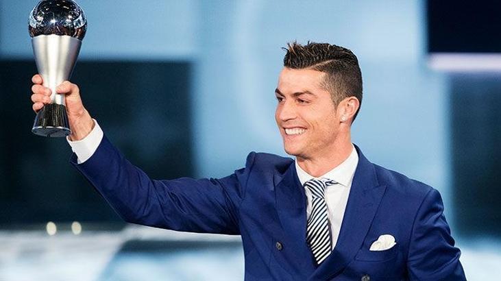 FIFA Yılın Futbolcusu Cristiano Ronaldo