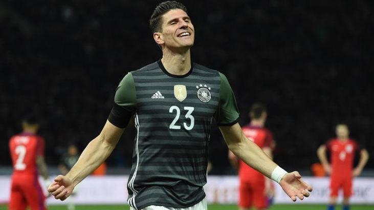 Almanlar “Gomez” dedi!