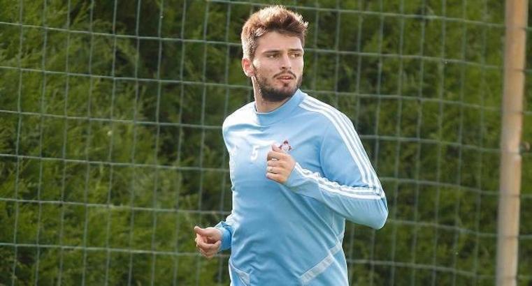 Milli futbolcu Okay Yokuşlu yeşil sahalara dönüyor