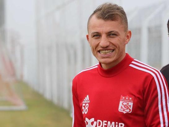 Sivasspor'un demirbaşı: Ziya Erdal