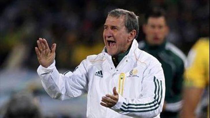 Parreira: Busacca berbattı!
