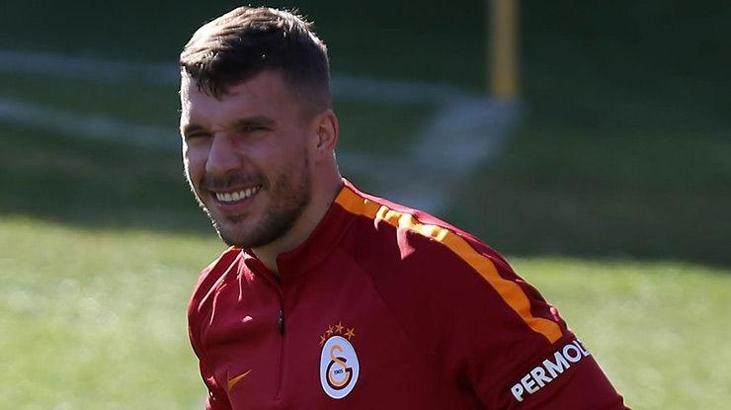 Levent Nazifoğlu: Podolski Çin'e gidiyor, Rodrigues bitti!