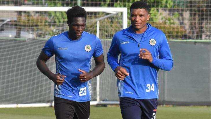 Alanyaspor'da N'Sakala ve Junior Fernandes seferberliği