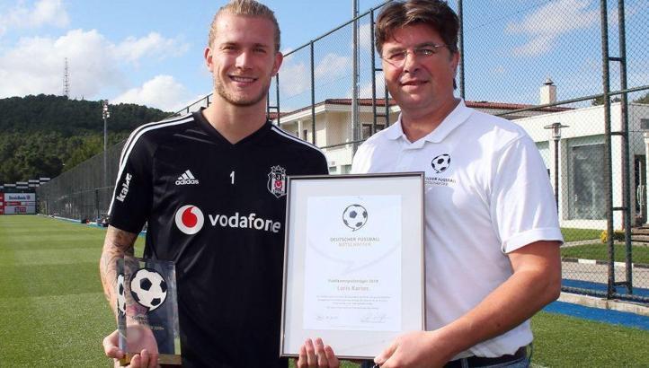 Almanya Futbol Elçisi seçilen Beşiktaşlı Loris Karius'a ödül