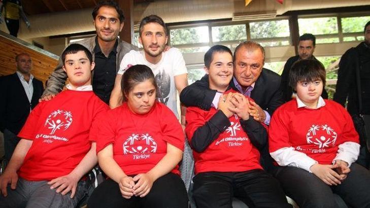 Cim Bom'a yakıştı