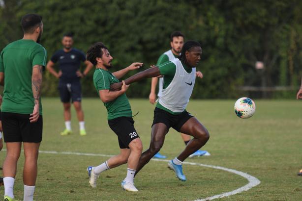 Denizlispor'da tek hedef 3 puan