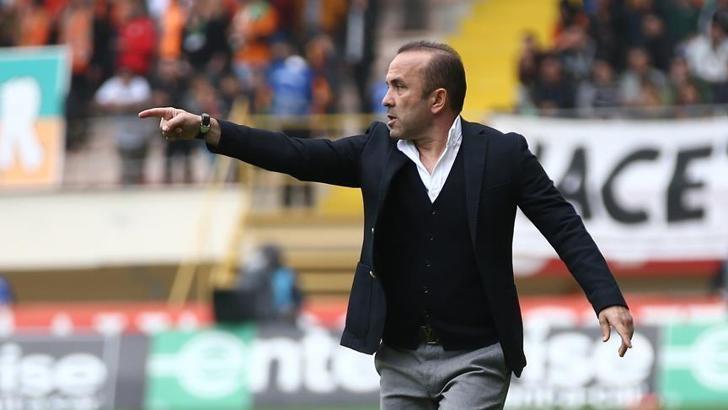 Mehmet Özdilek'ten duygulandıran doğum günü mesajı