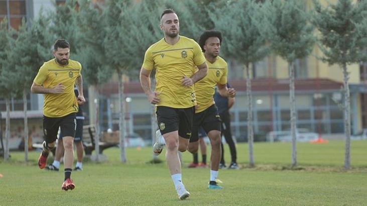 Yeni Malatyaspor'da Sergen Yalçın'dan futbolcularına uyarı