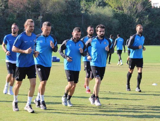 Altay moral bulmak istiyor