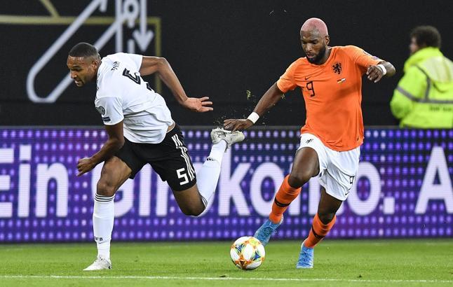 Ryan Babel: Bir şişe şarap gibiyim