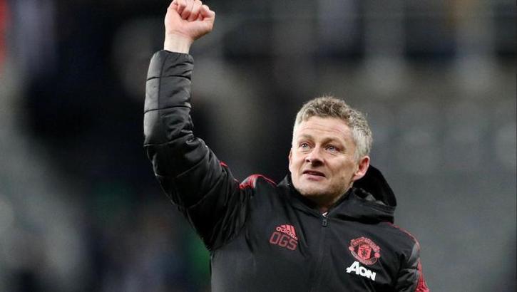 Solskjaer'e göre futbola dönüş tarihi belirsiz