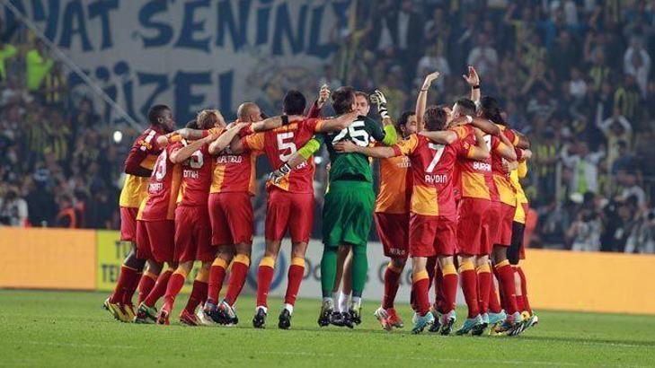 Saracoğlu'nda şampiyonluk kutlaması!