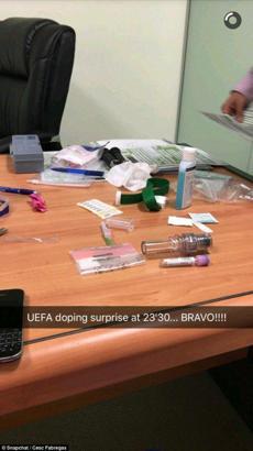 Fabregas'a şok baskın