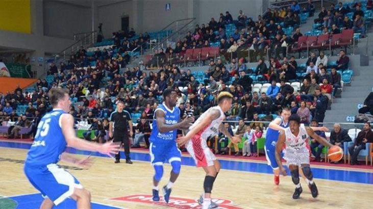 Muratbey Uşak-Rosa Radom: 96-76